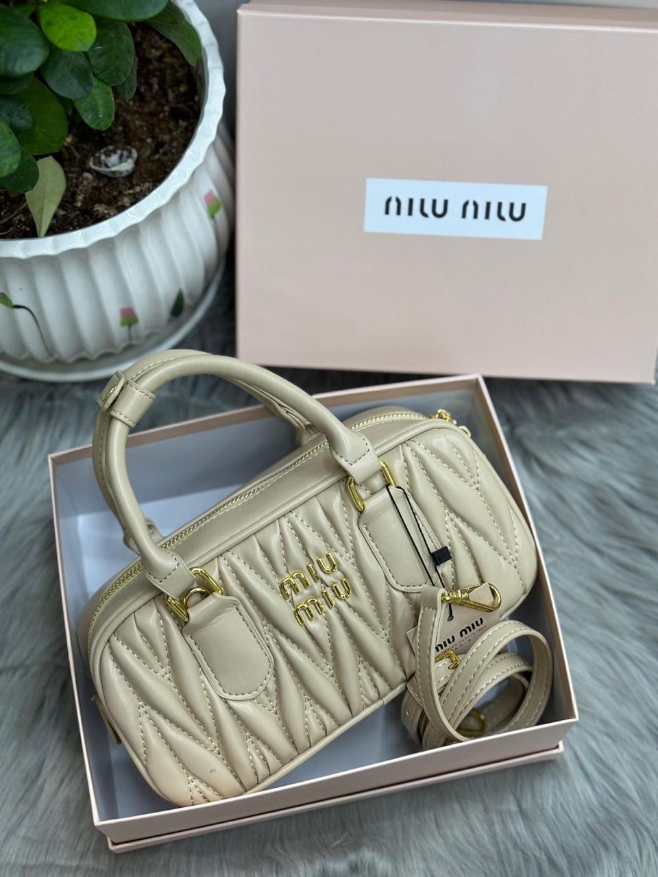 شنطة نسائية