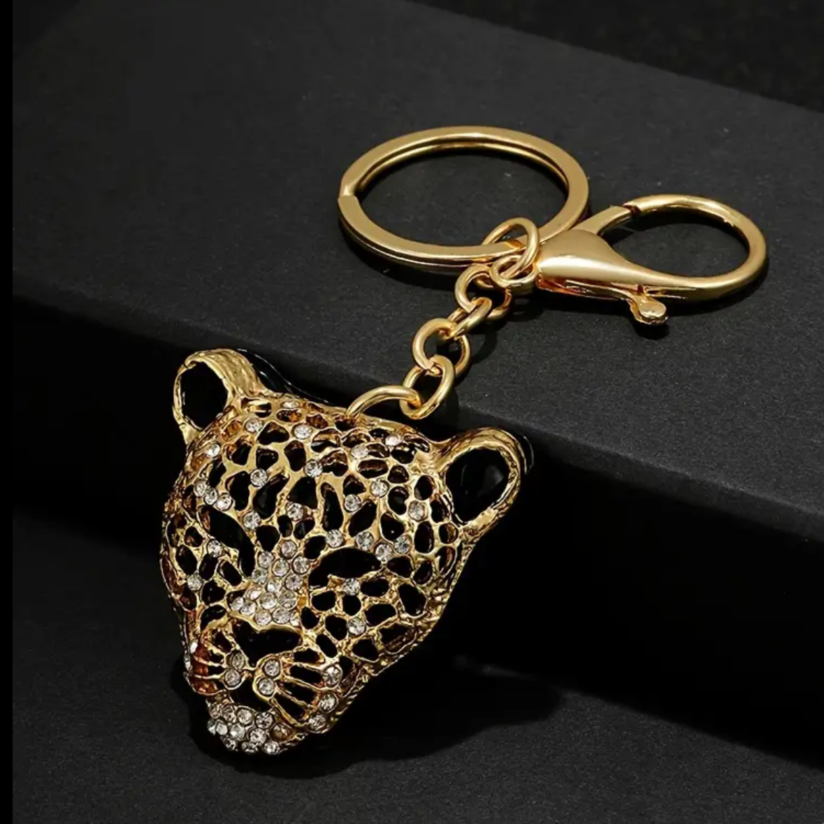 تعليق مفتاح