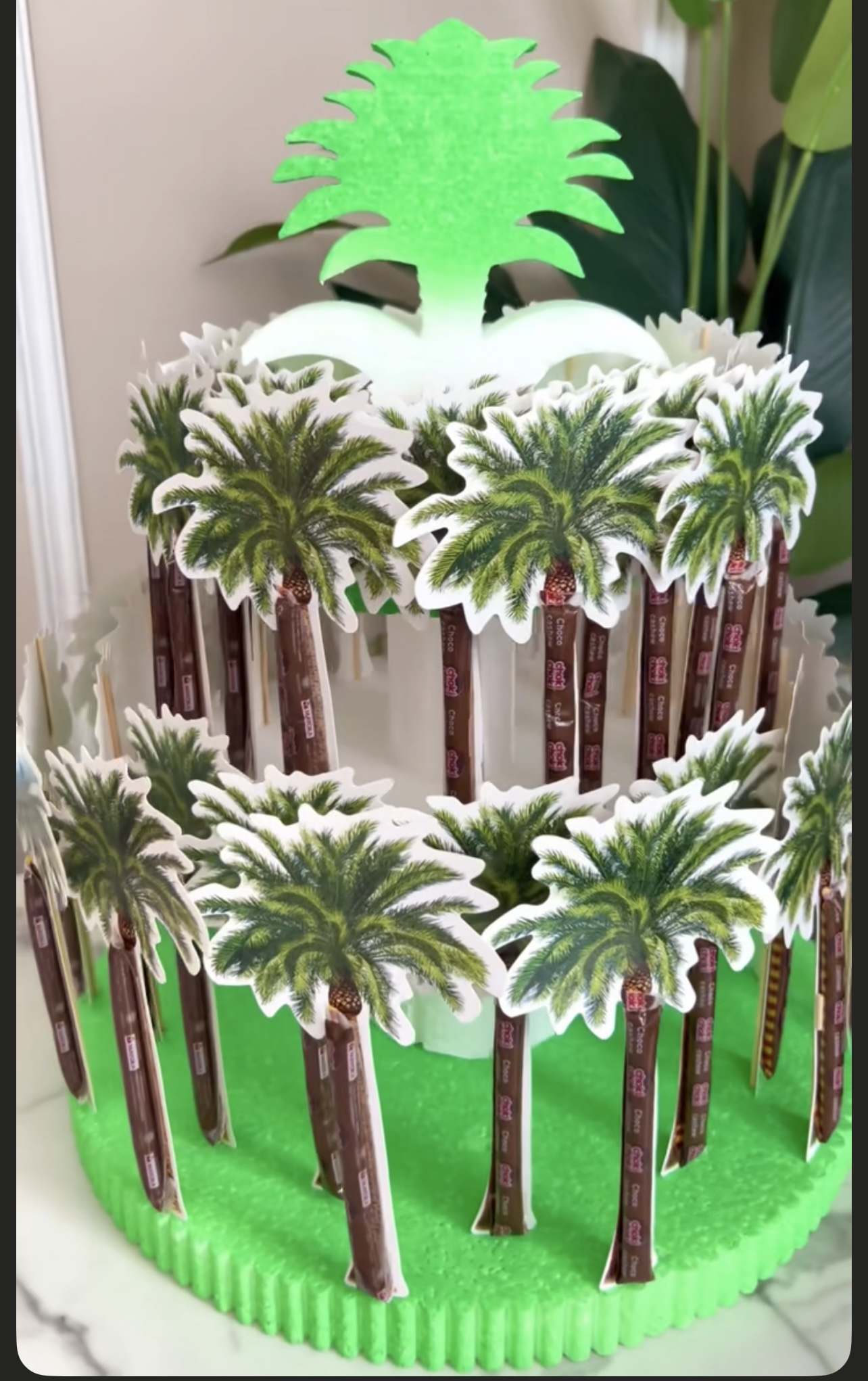 ثيم على شكل نخله