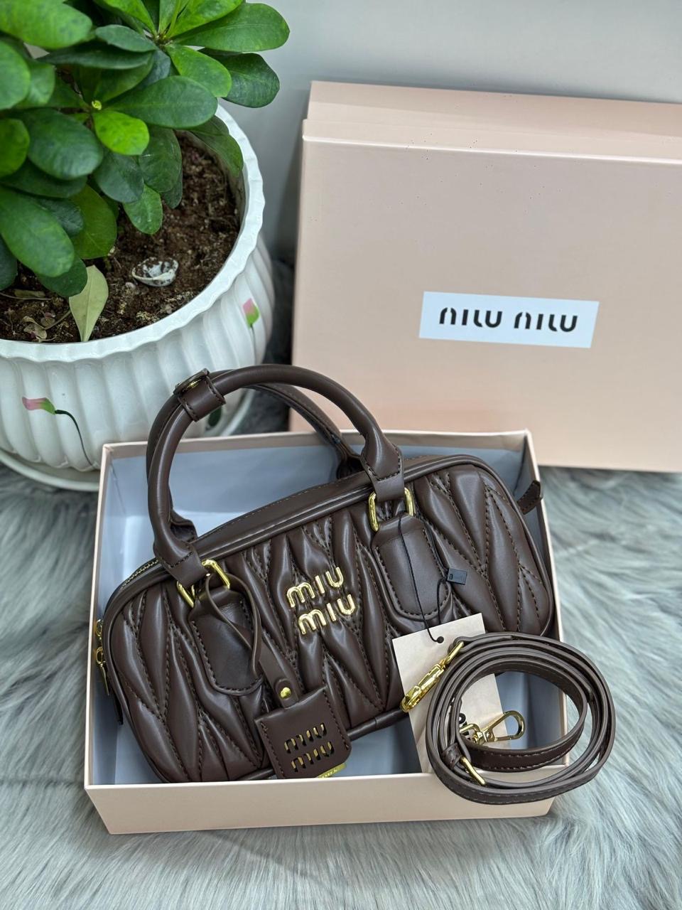 شنطة نسائية