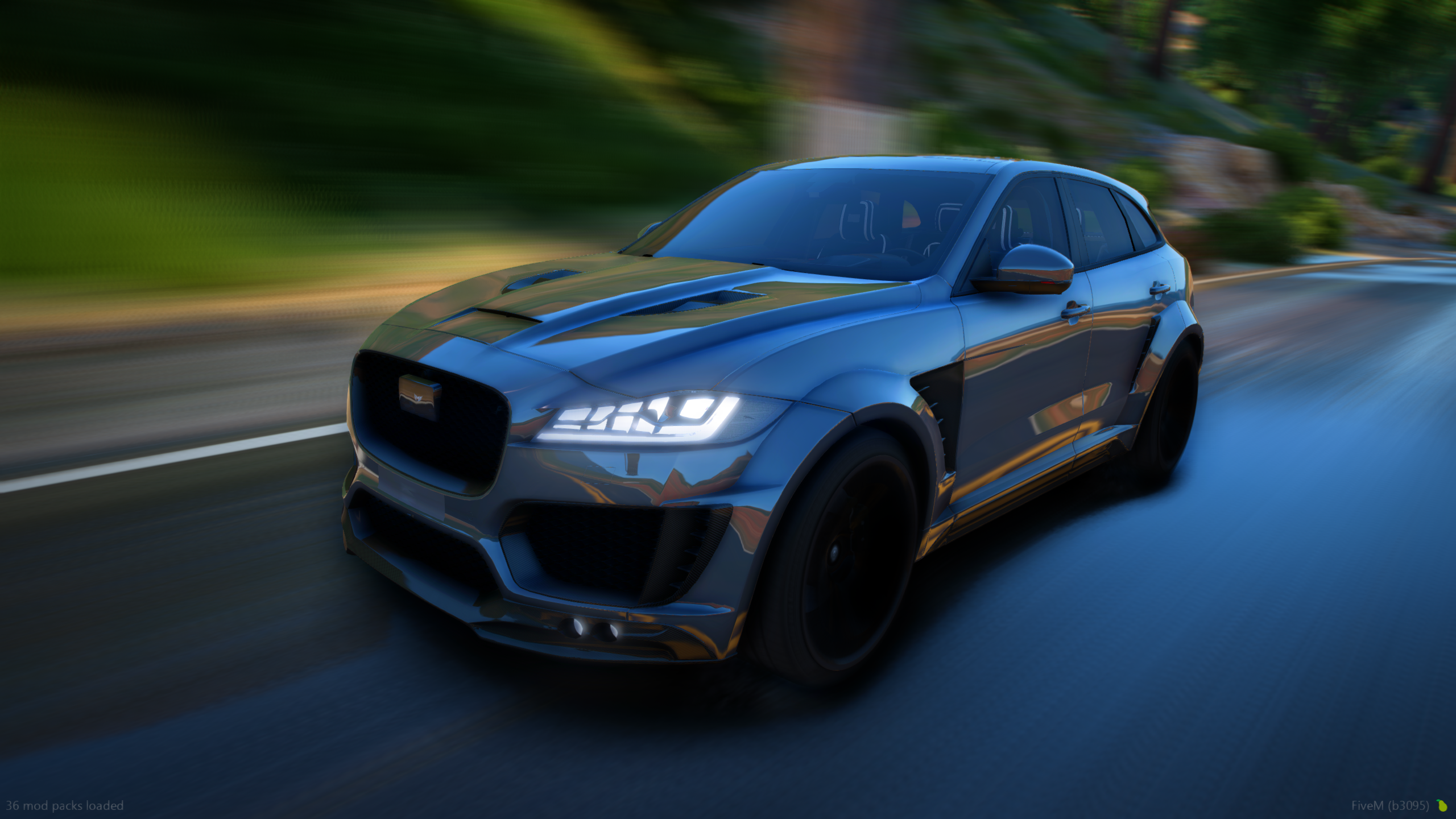 Jaguar F-PACE SVR
