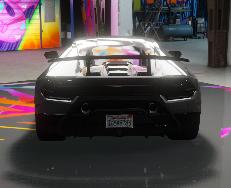 لمبرجيني افنتادور