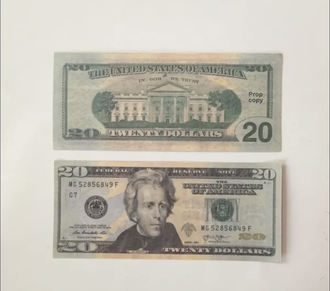 فلوس للمقالب و التصوير