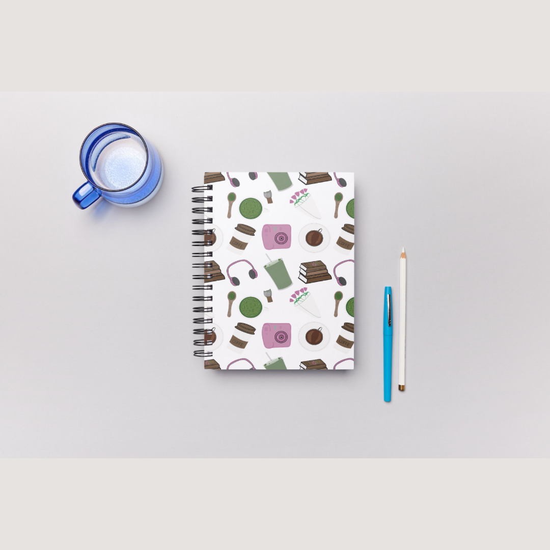 باترن: قهوة – ماتشا – تصوير – ورود