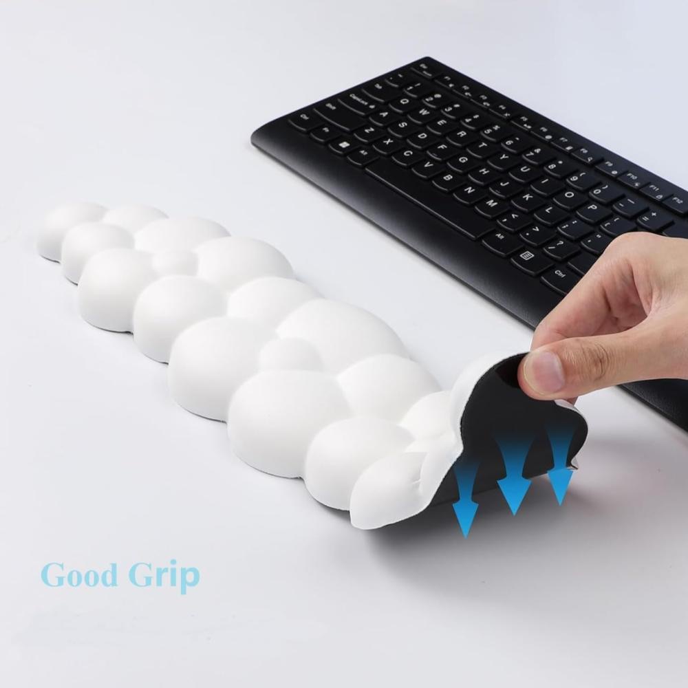 مسند يد على شكل غيمه